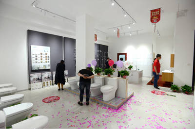 京東家裝全國首家縣級示范店落地河南，五金產(chǎn)品零售引領(lǐng)消費(fèi)下沉新趨勢